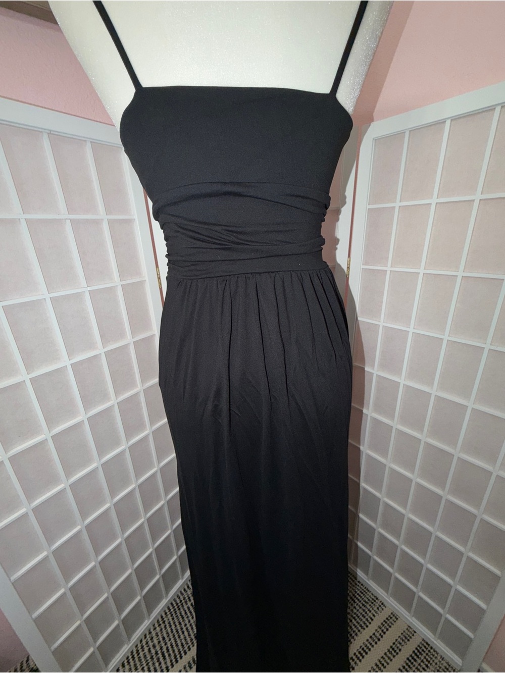 Susana Monaco Gather Waist Side Slit
NWOT 
Size Small - Picture 4 of 5